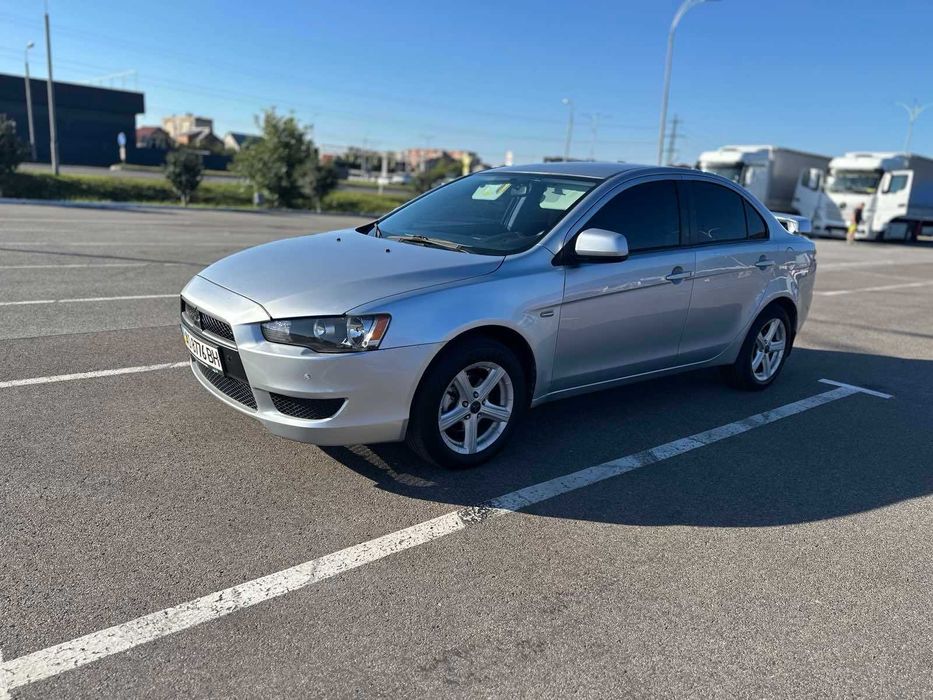 Продається Mitsubishi Lancer 2008року