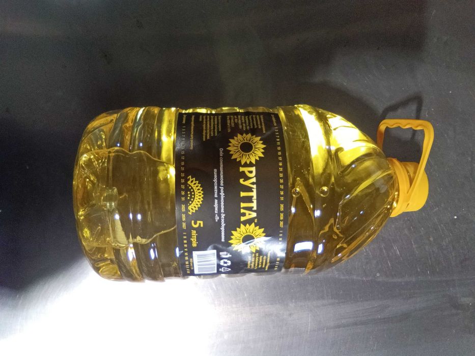 Олія рафінована від 1 до 10 літрів, повний літраж.