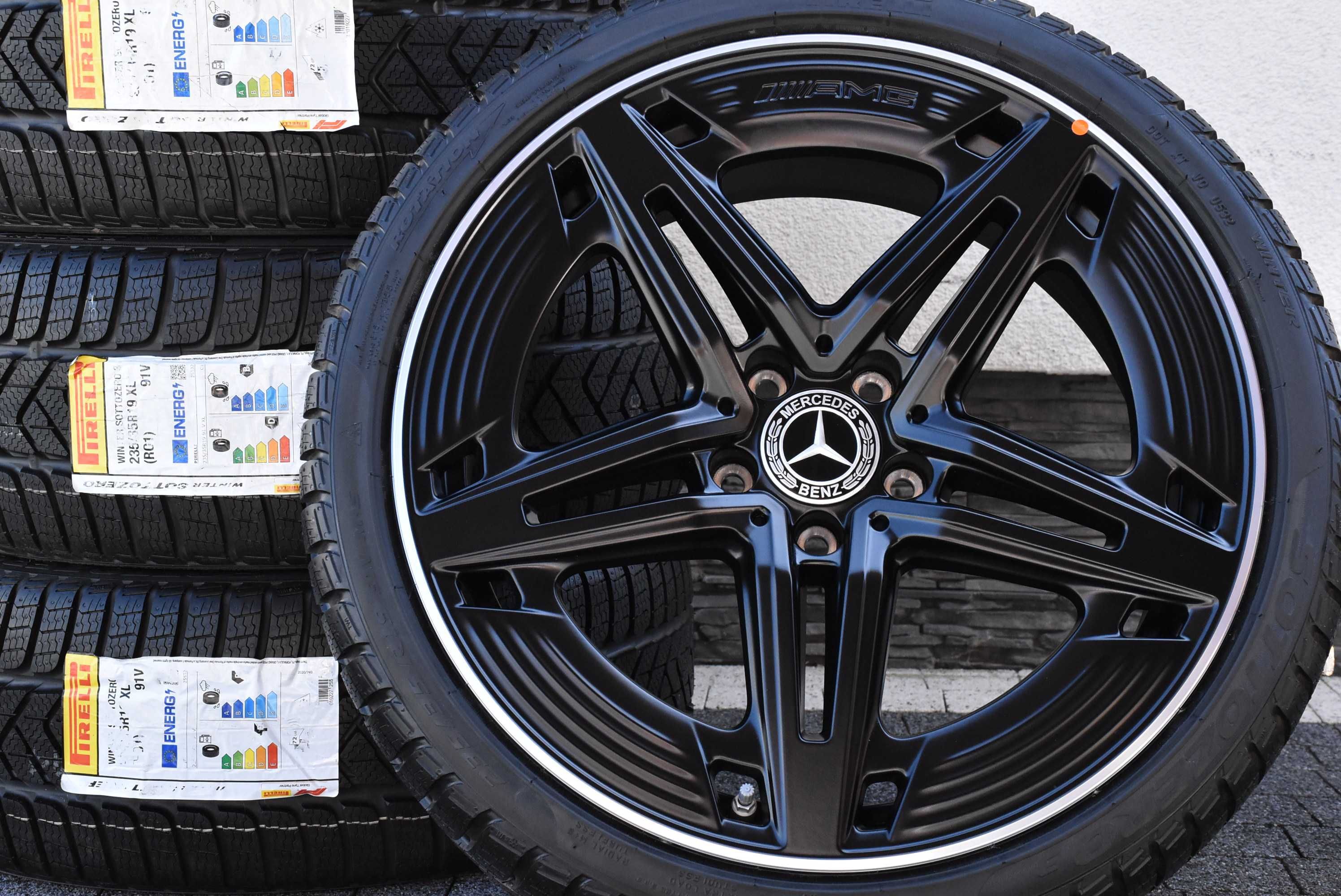 Nowe koła zimowe OEM Mercedes A35 AMG A Klasa W177 19" Pirelli 2025r
