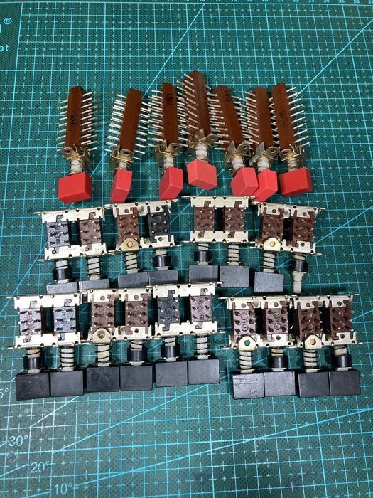 Набір перемикачів П2К