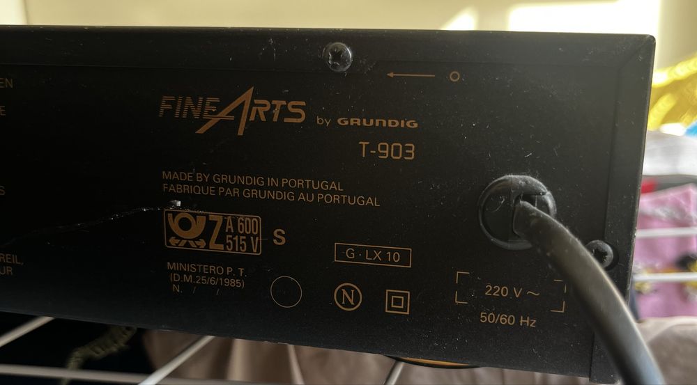 Świetny tuner Grundig Fine Arts T-903