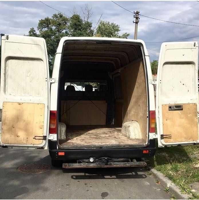 Вантажні перевезення Вантажоперевезення по Киеву та Україні Вантажники