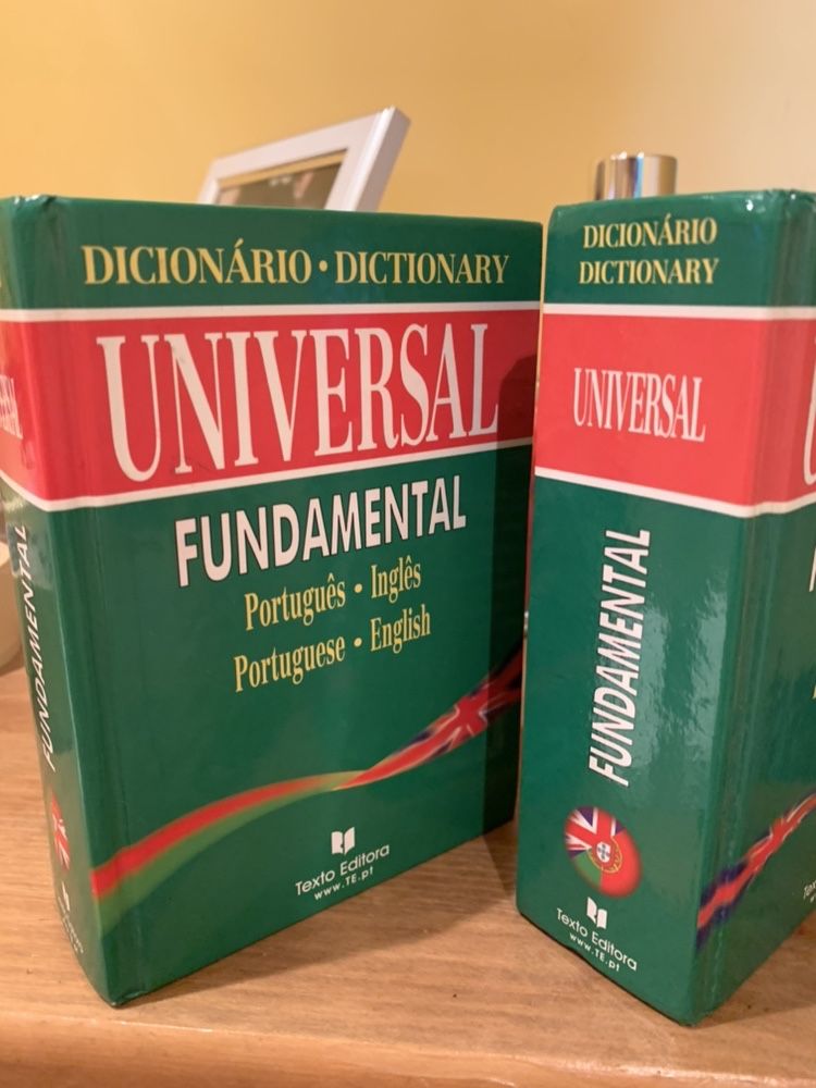 Dicionário Universal