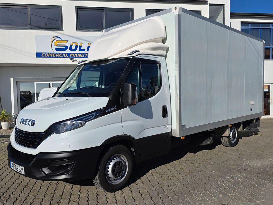 Iveco Daily 3.0 35S180 Hi-Matic Plataforma/IVA incluído