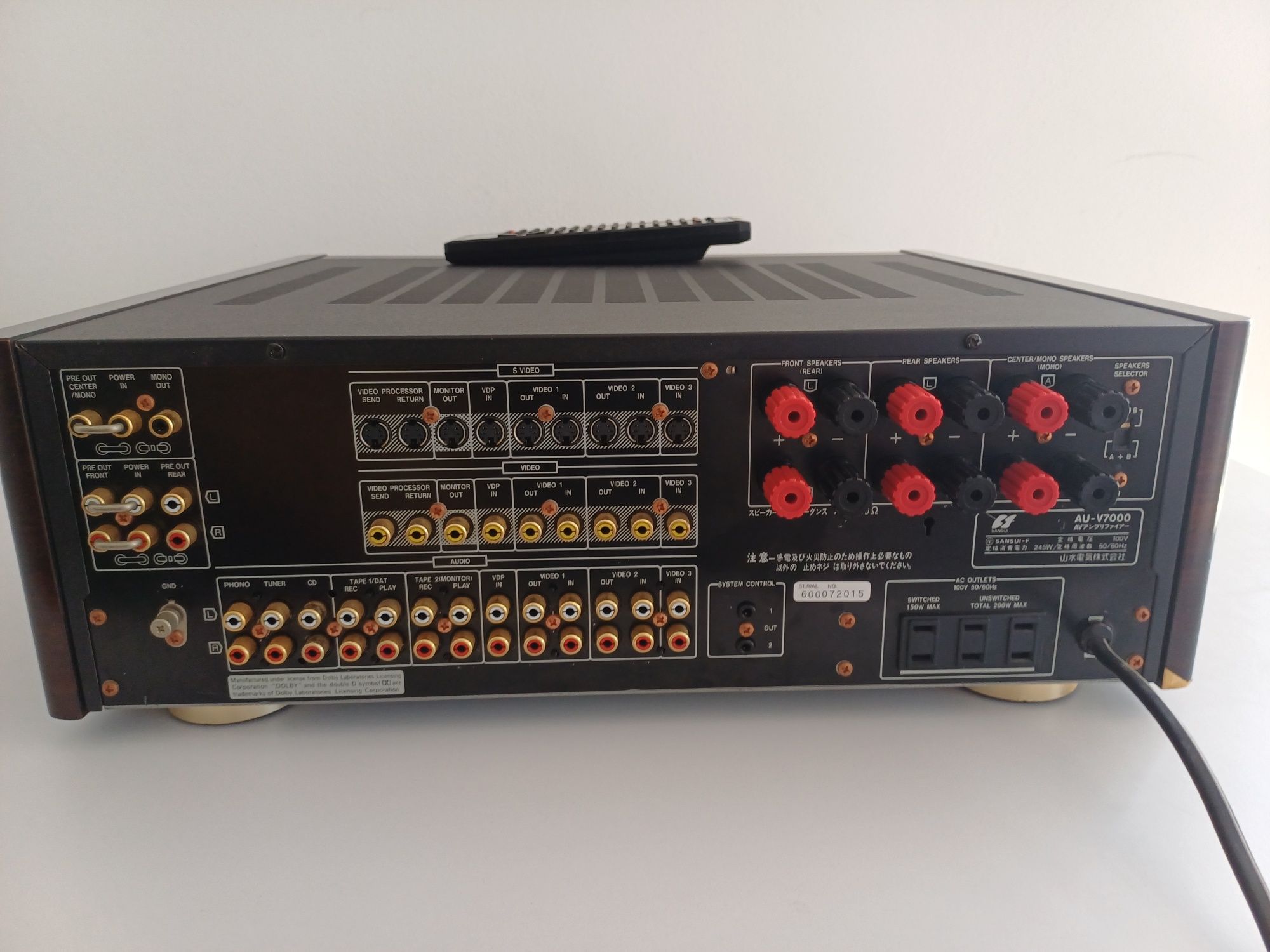 Wzmacniacz SANSUI AU V7000 STEREO/ SURROUND  z pilotem