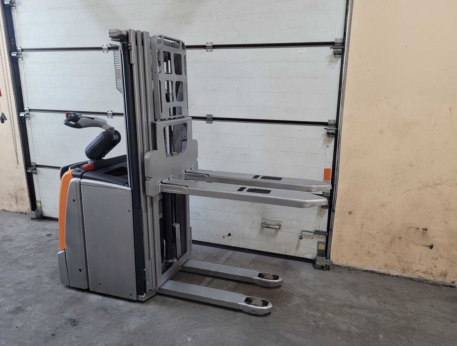 Штабелер самохідний, електричний Still 1.6 тонн на 4.35 метра