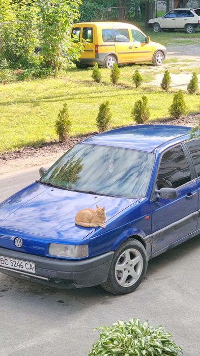 Продам пасат б 3 Срочно!