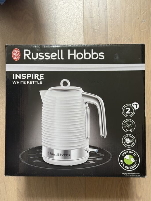 Електрочайник Russell Hobbs