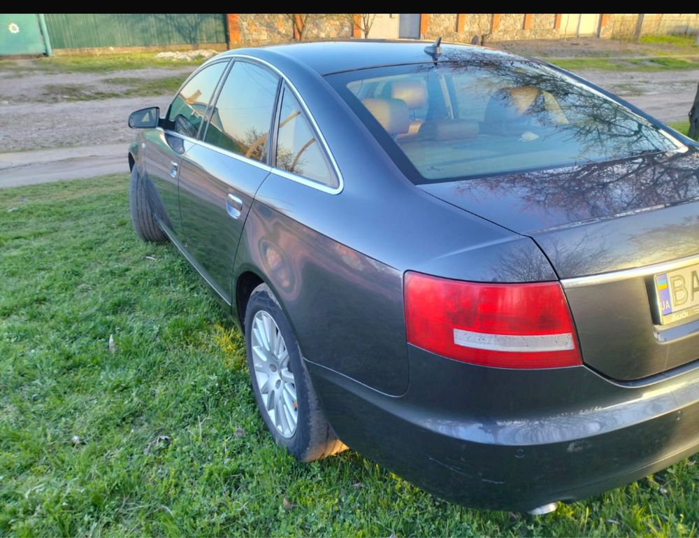 Продам автомобиль AUDI A6 C6