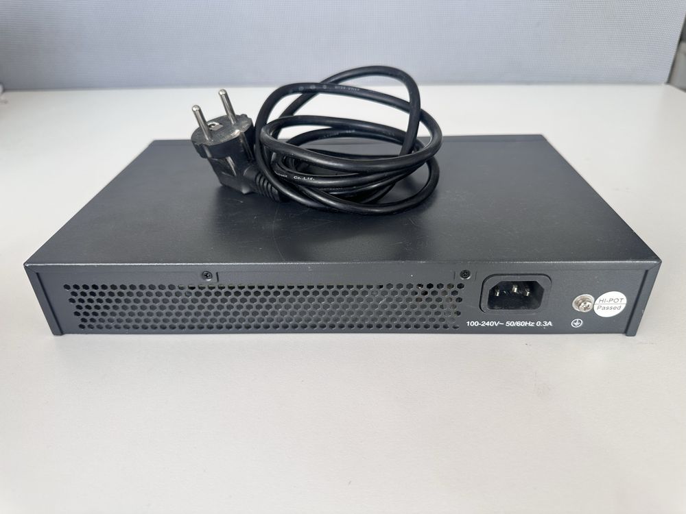 Switch TP-link TL-1016D 16Gbps portòw