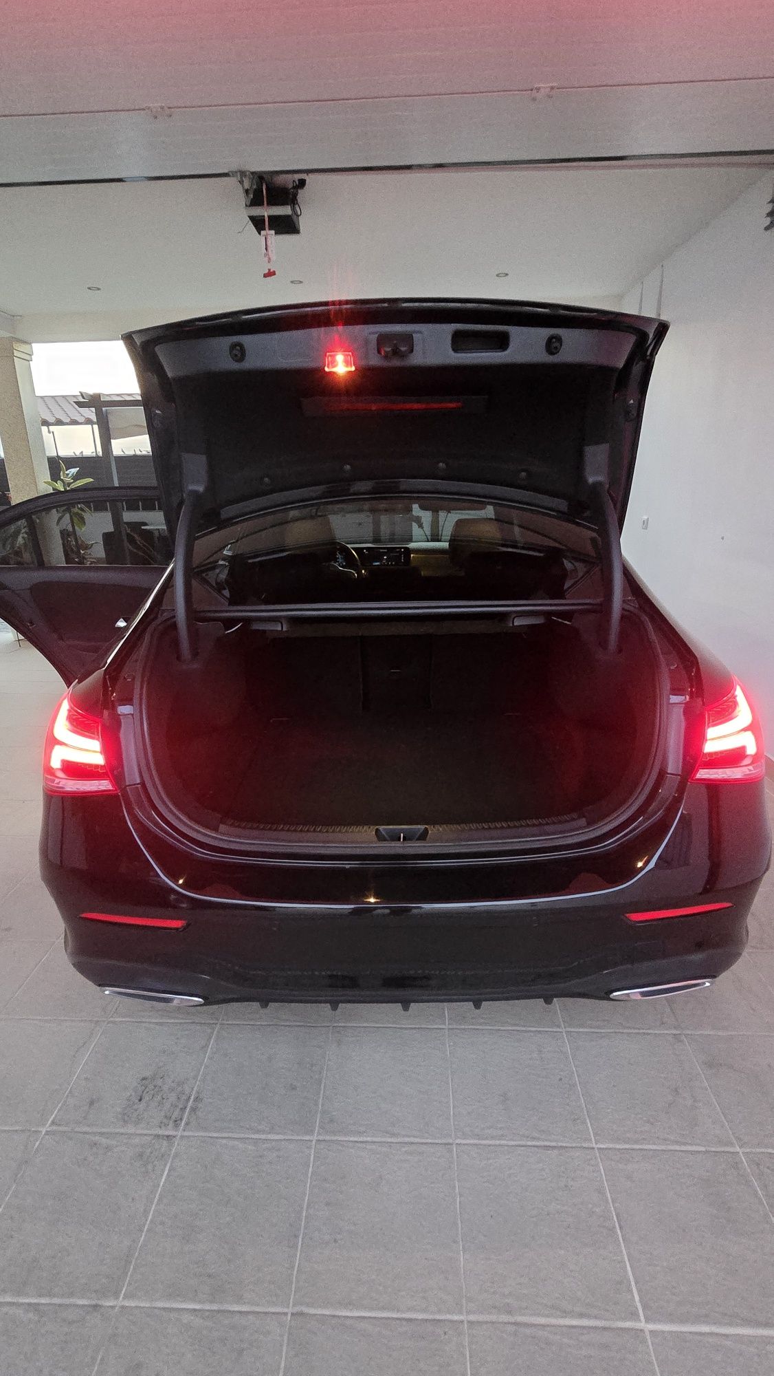 Mercedes A180d AMG limousine