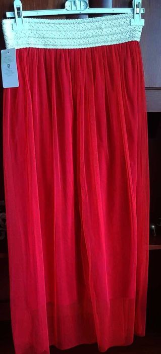 Siateczkowa włoska spódnica