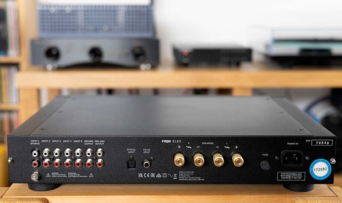 Wzmacniacz stereo z DAC Rega Elex MK4
