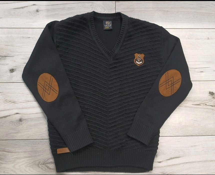 Тёплый свитер, пуловер на мальчика 7-8 лет