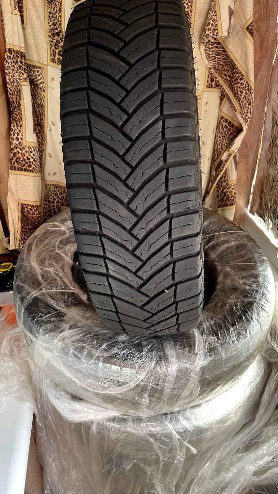 Резина Michelin мишелин 205/75 R16 C