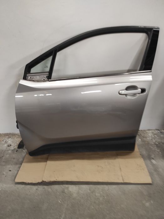 Drzwi Lewe Przednie  Chr 1k0