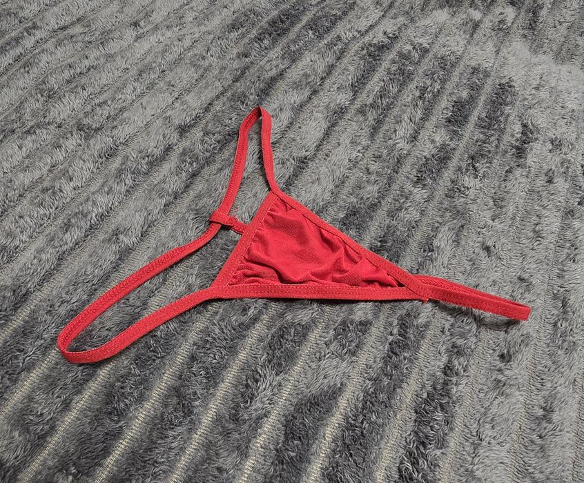 Комплект білизни (комбінація + стрінги)