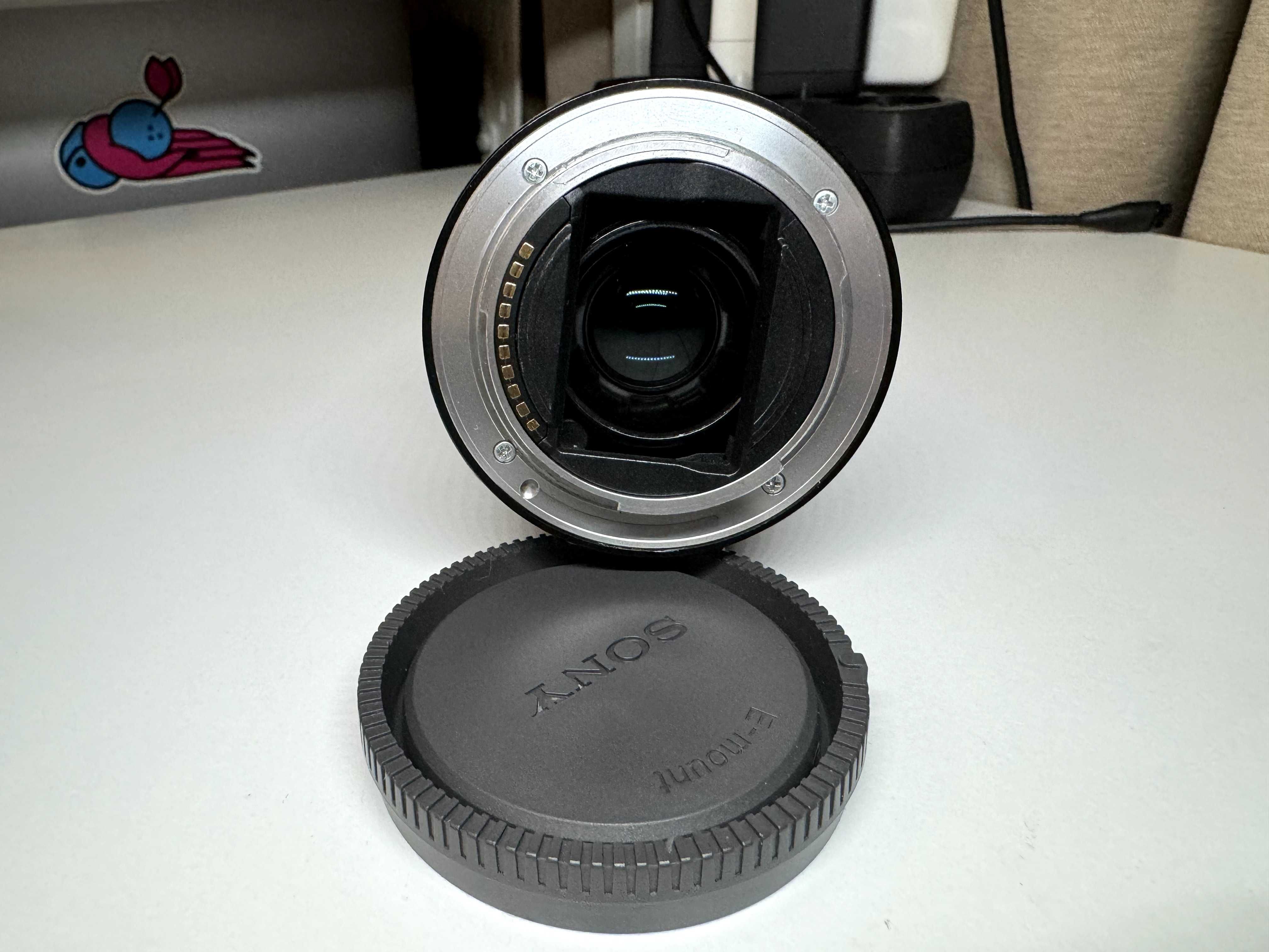 Ширококутний об'єктив Sony SEL28F20 28mm f/2,0 (вживаний)
