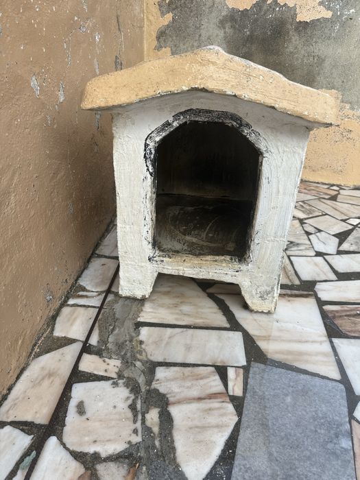 Casota para cao em pedra