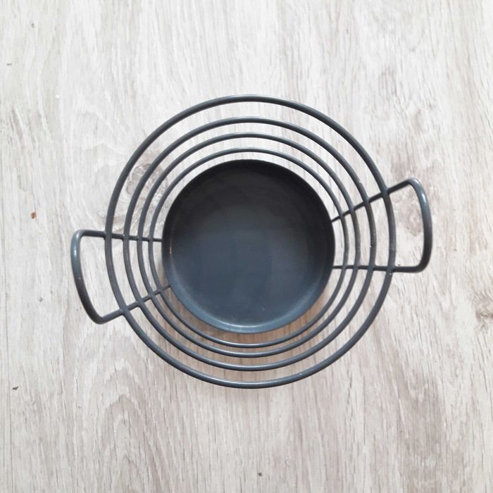 TANIEJ - Metalowy koszyczek z uszami na drobiazgi