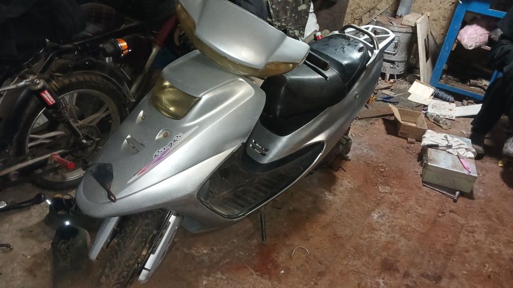 Qingql QM50QT-4G скутер