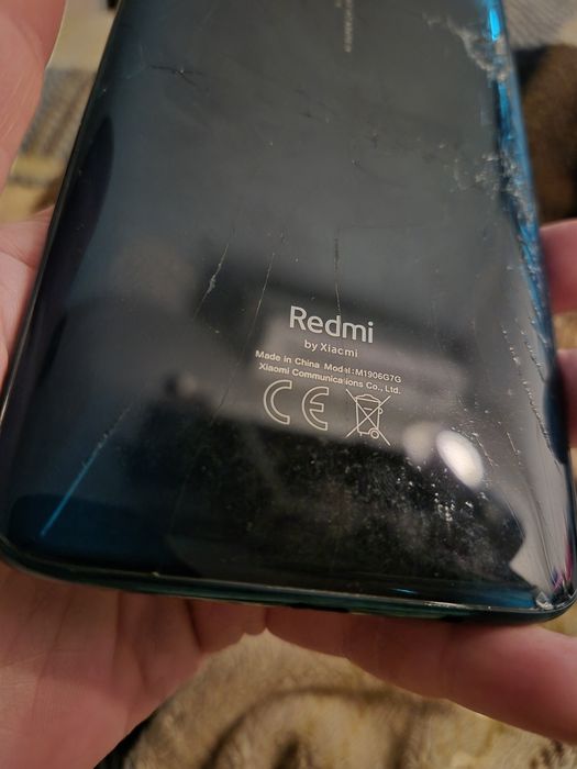 Телефон Xiomi Redmi Note 8 Pro