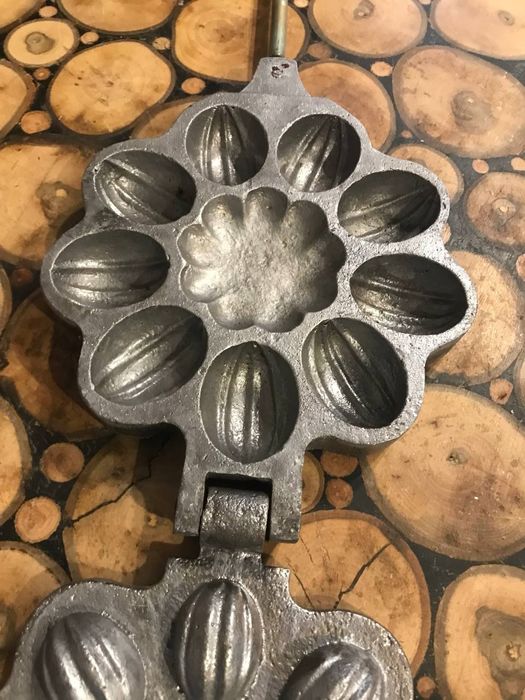 Формочка СССР для випічки горішків горішниця