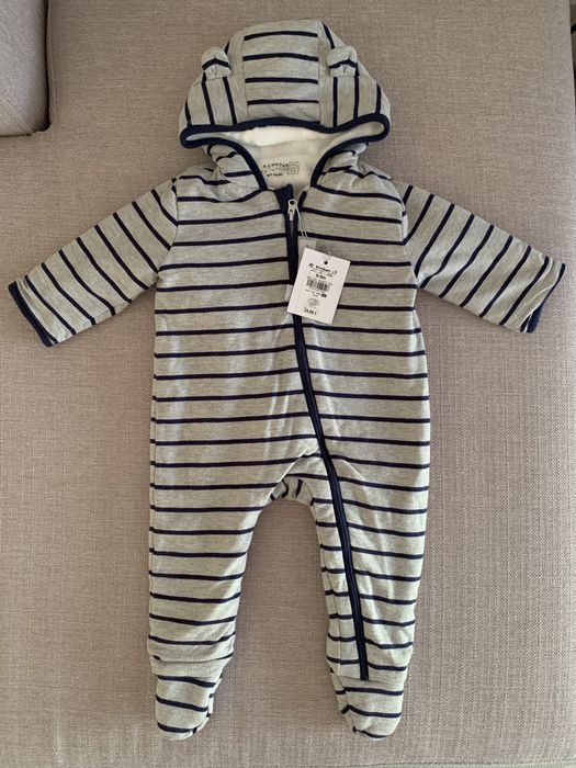 Babygrow bebé com pelo ElCorteIngles