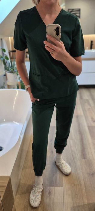 Scrubsy medyczne Medhoodie