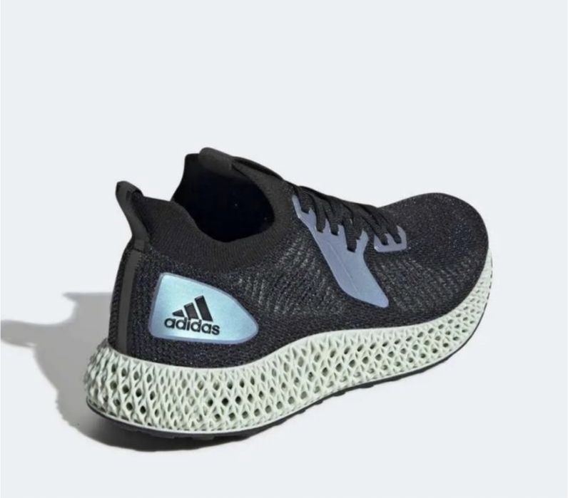 Чоловічі оригінальні кросівки Adidas Alphaedge 4D