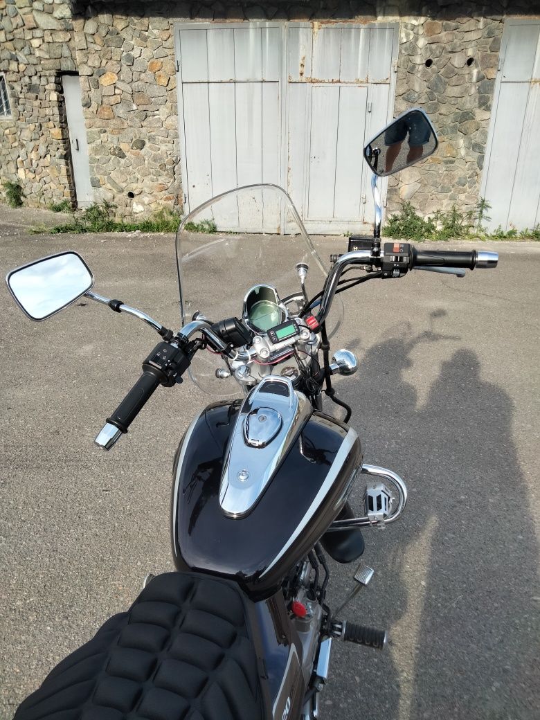 Мотоцикл Bajaj AVENGER cruise 220