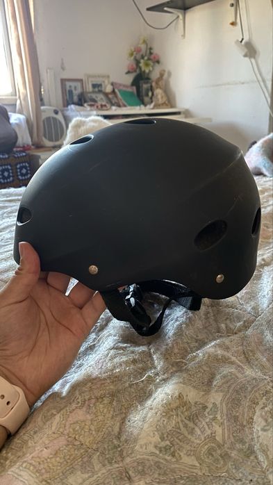 Capacete para patins ou bicicleta