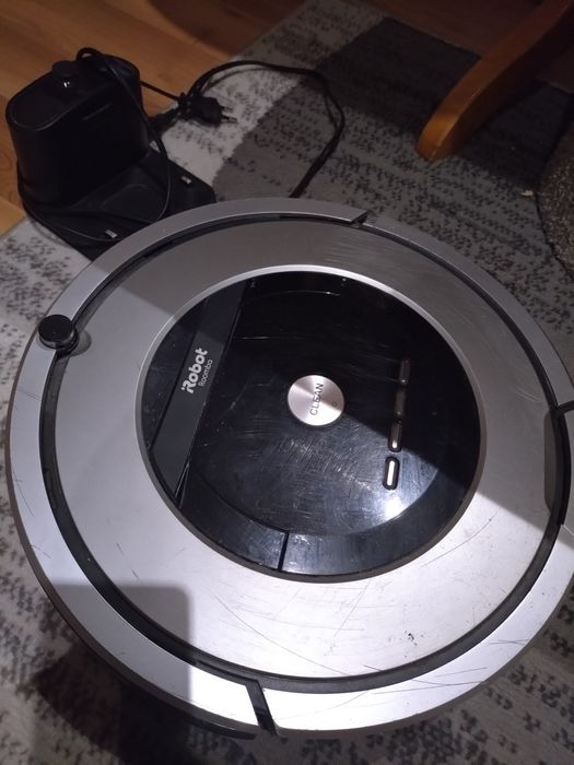 Robot sprzątający roomba odkurzacz