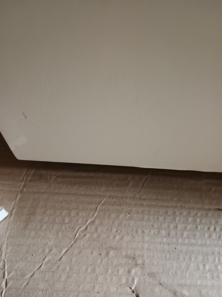 Sprzedam szafkę łazienkową