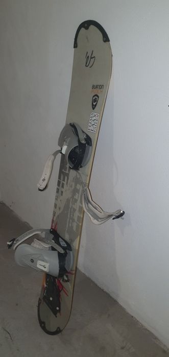 Sprzedam snowboard buty wiązania wszystko sprawne
