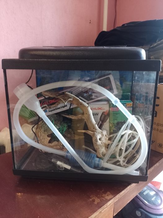 Продам акваріум 35літ.