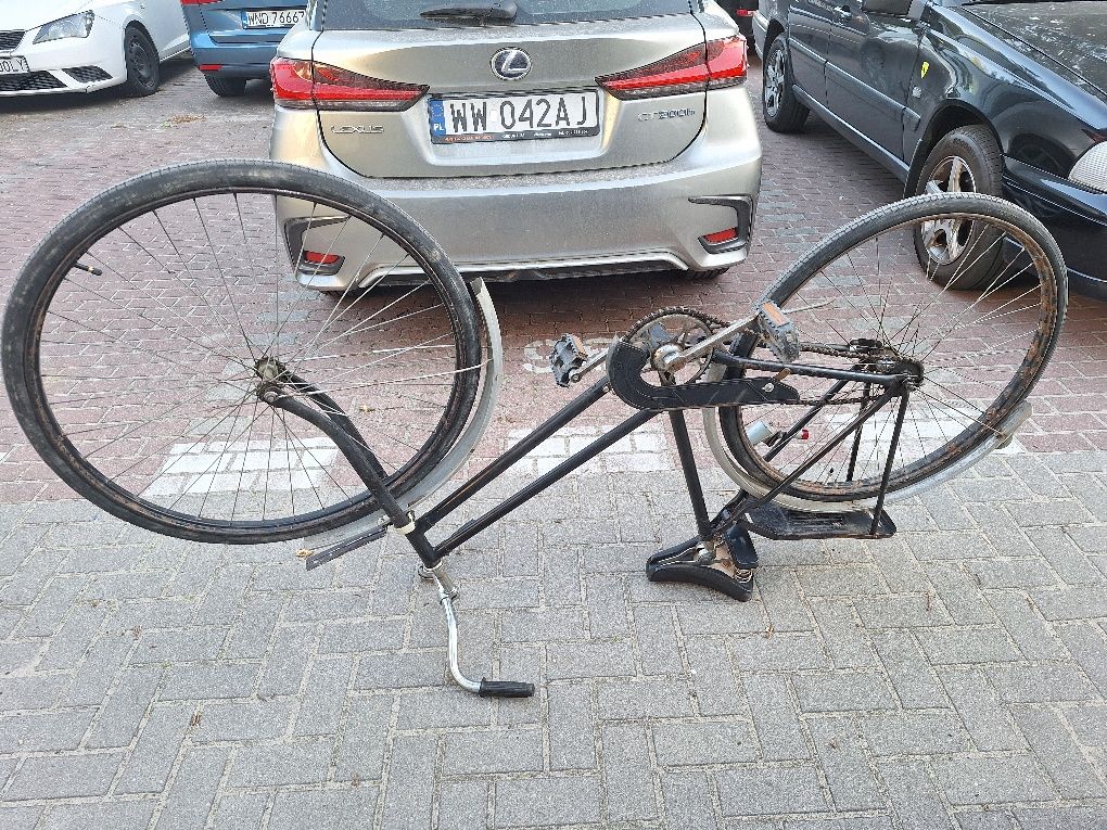 Zabytkowy rower Rometu do Renowacji