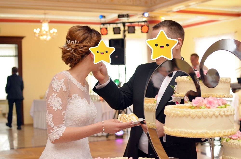 Suknia ślubna na kole