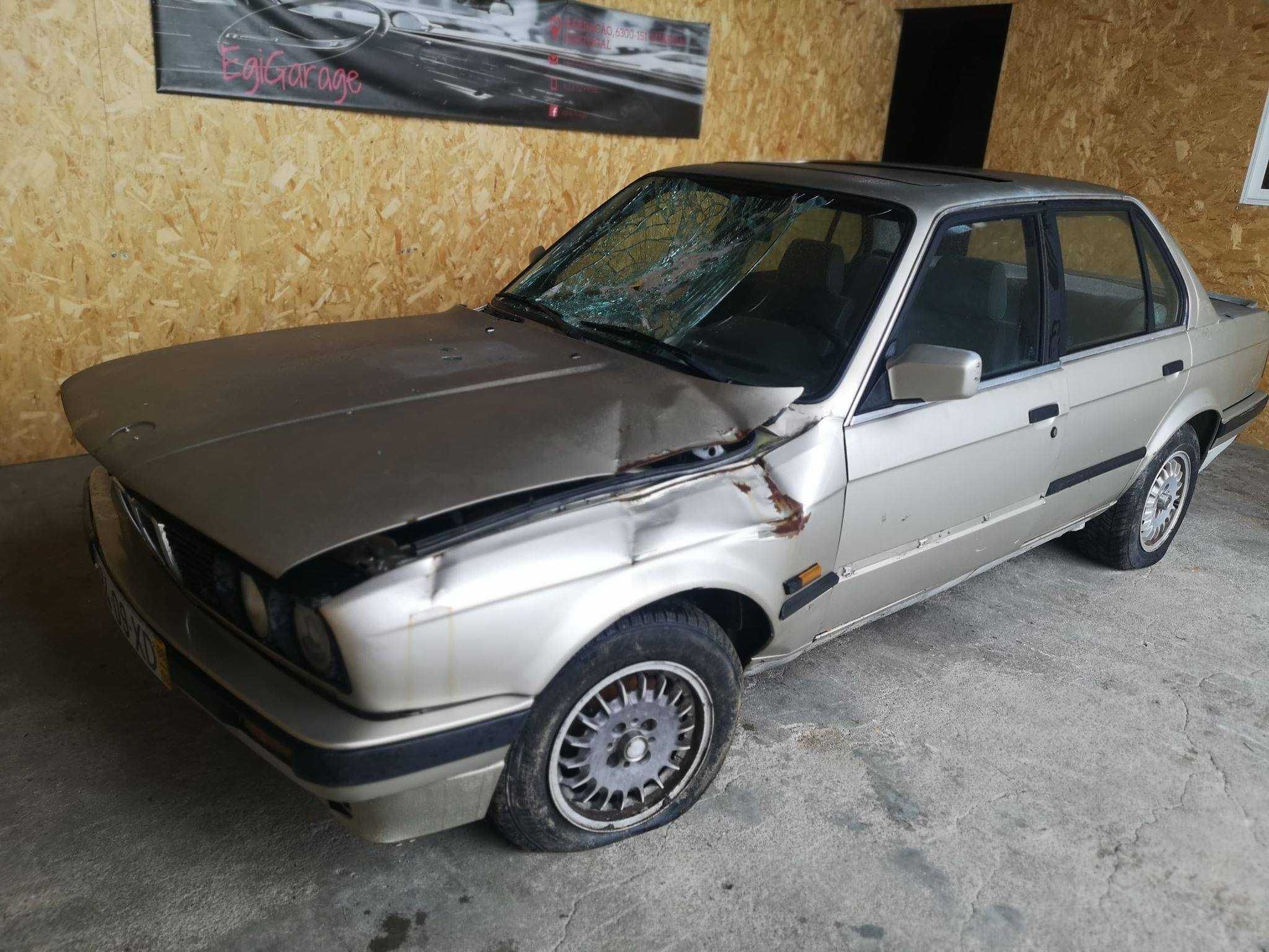 BMW E30 324TD _ Para Peças
