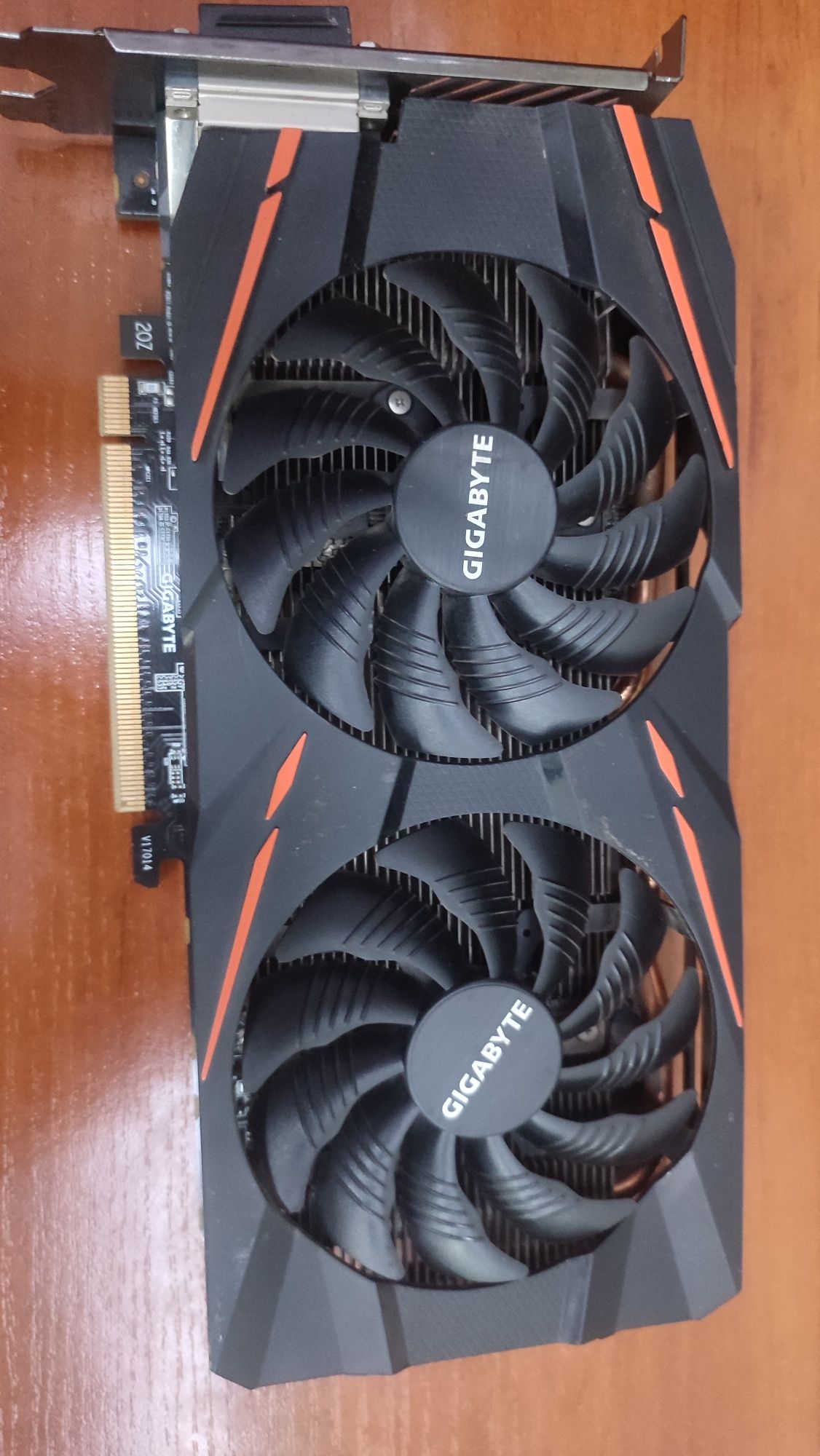 Видеокарта RX 570 Gigabyte