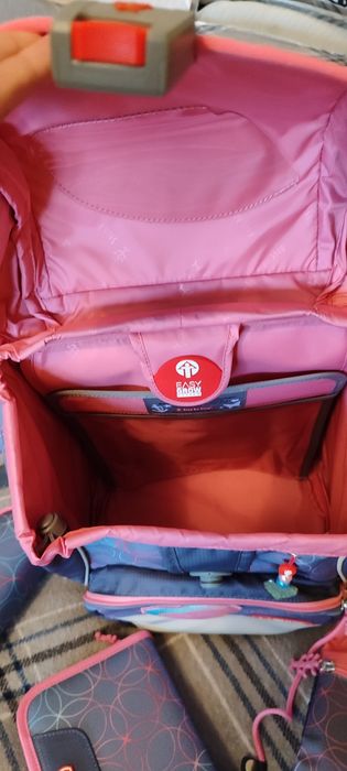 Рюкзак шкільний каркасний ранець портфель ортопедичний