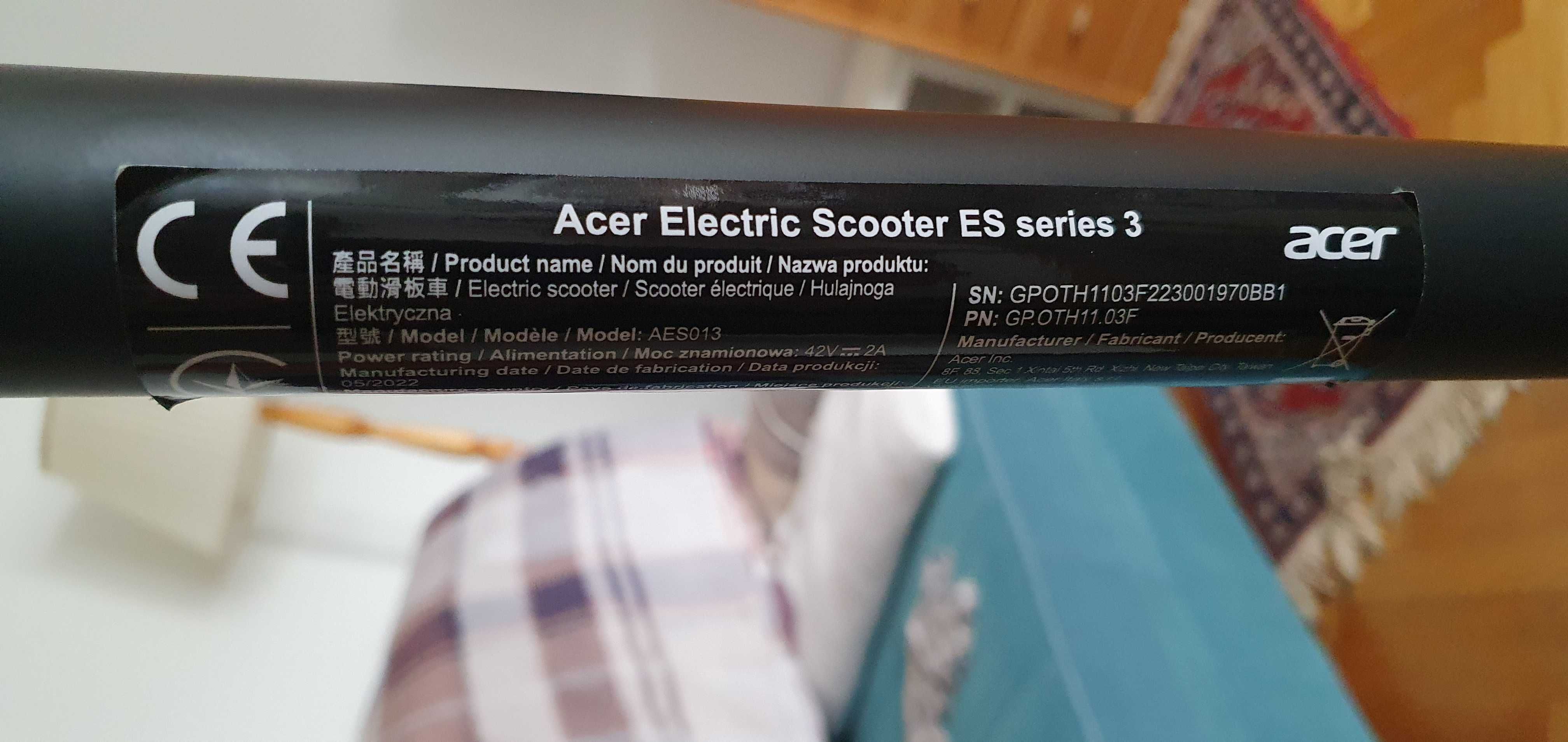 Acer eScooter Series 3 model AES013