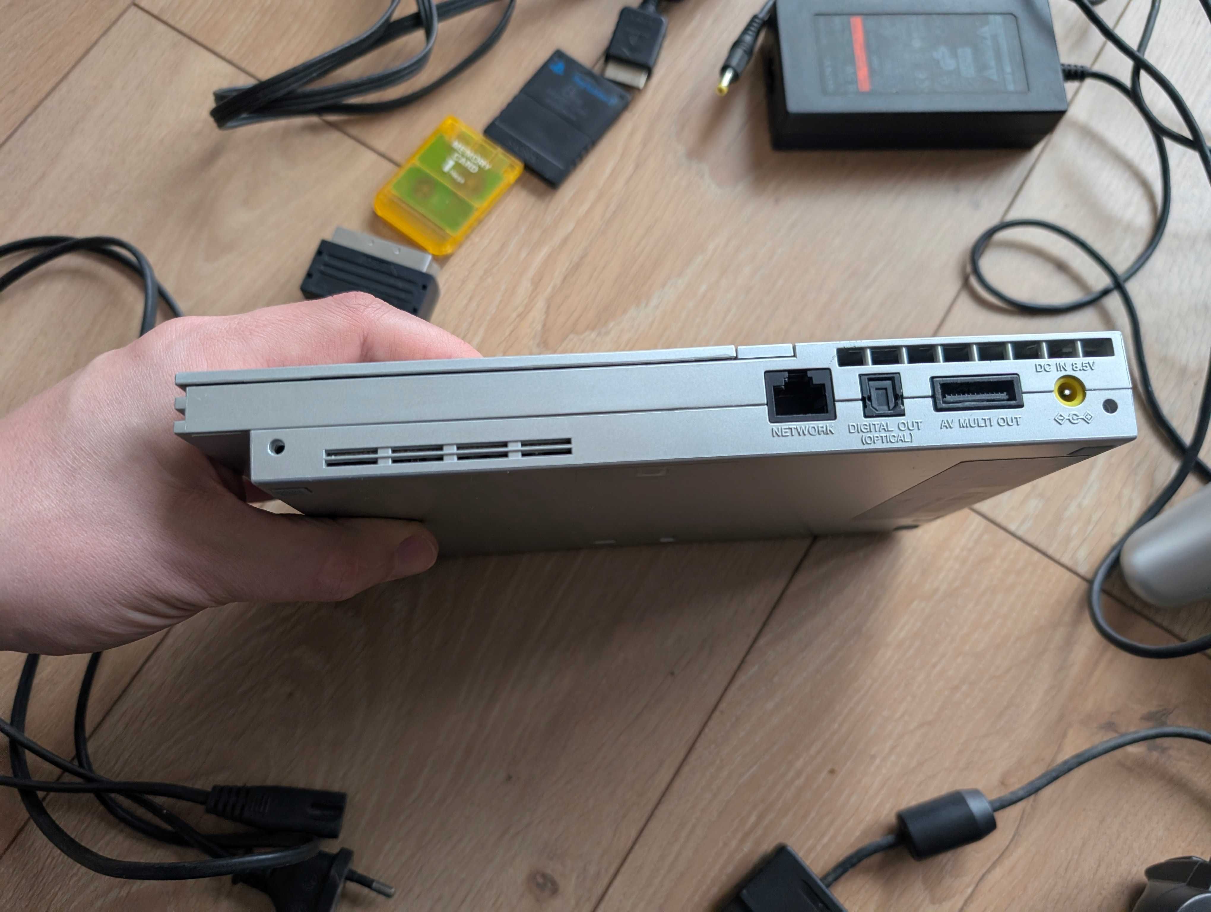 Sony Playstation 2, PS2 Slim, SCPH-70004