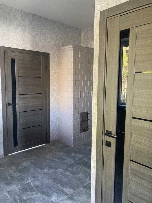 Частина будинку по вулиці Грушевського