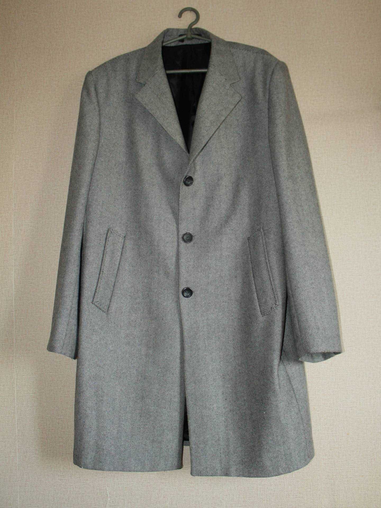 Пальто мужское, серое XL
