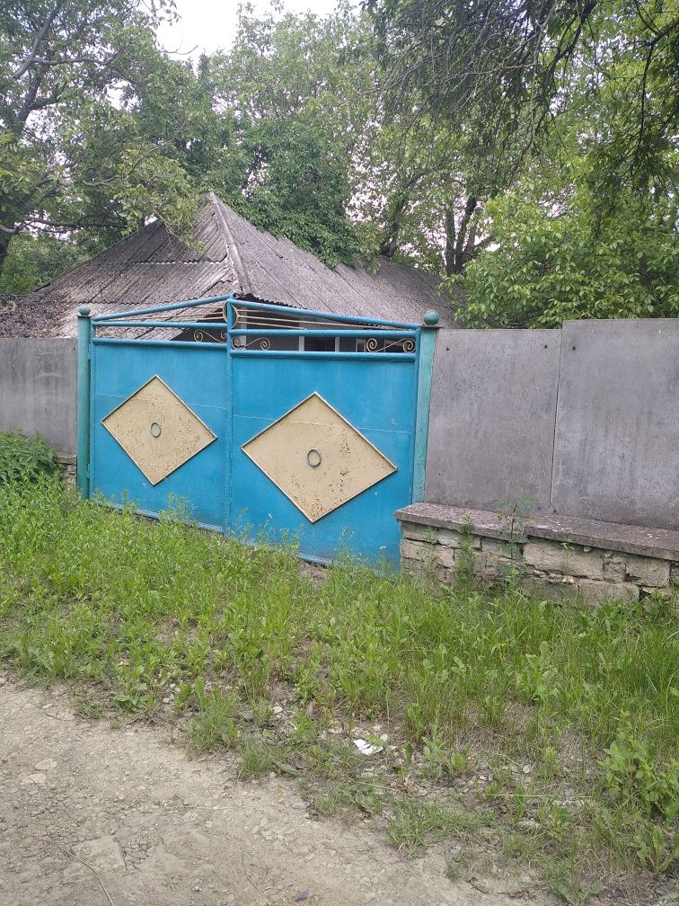 Житловий будинок в с, Яруга