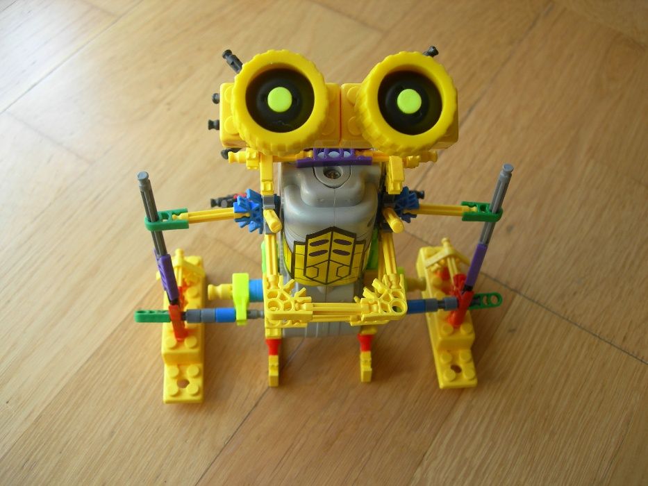Loz ox-eyed Robots A0011 SCOOTER robot napędzany silnikiem