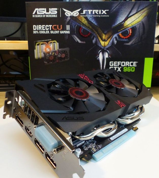 ASUS strix GeForce GTX 960 DirectCU 2 4GB