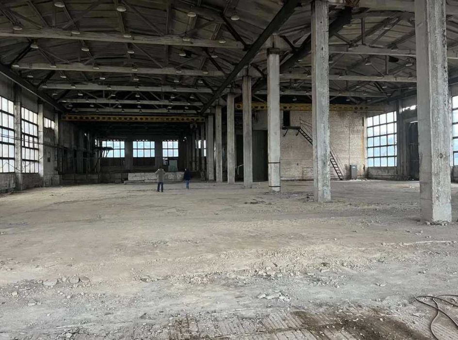 Продажа отдельно стоящего здания под склад или производство, г. Гайсин