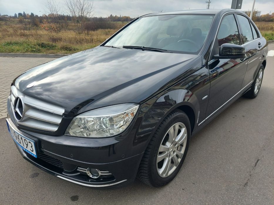 Mercedez 1.8 benzyna 130tys w oryginalnym lakierze